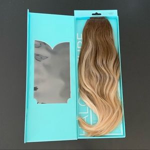 HALOCOUTURE 18" layered balayage color #b14-24